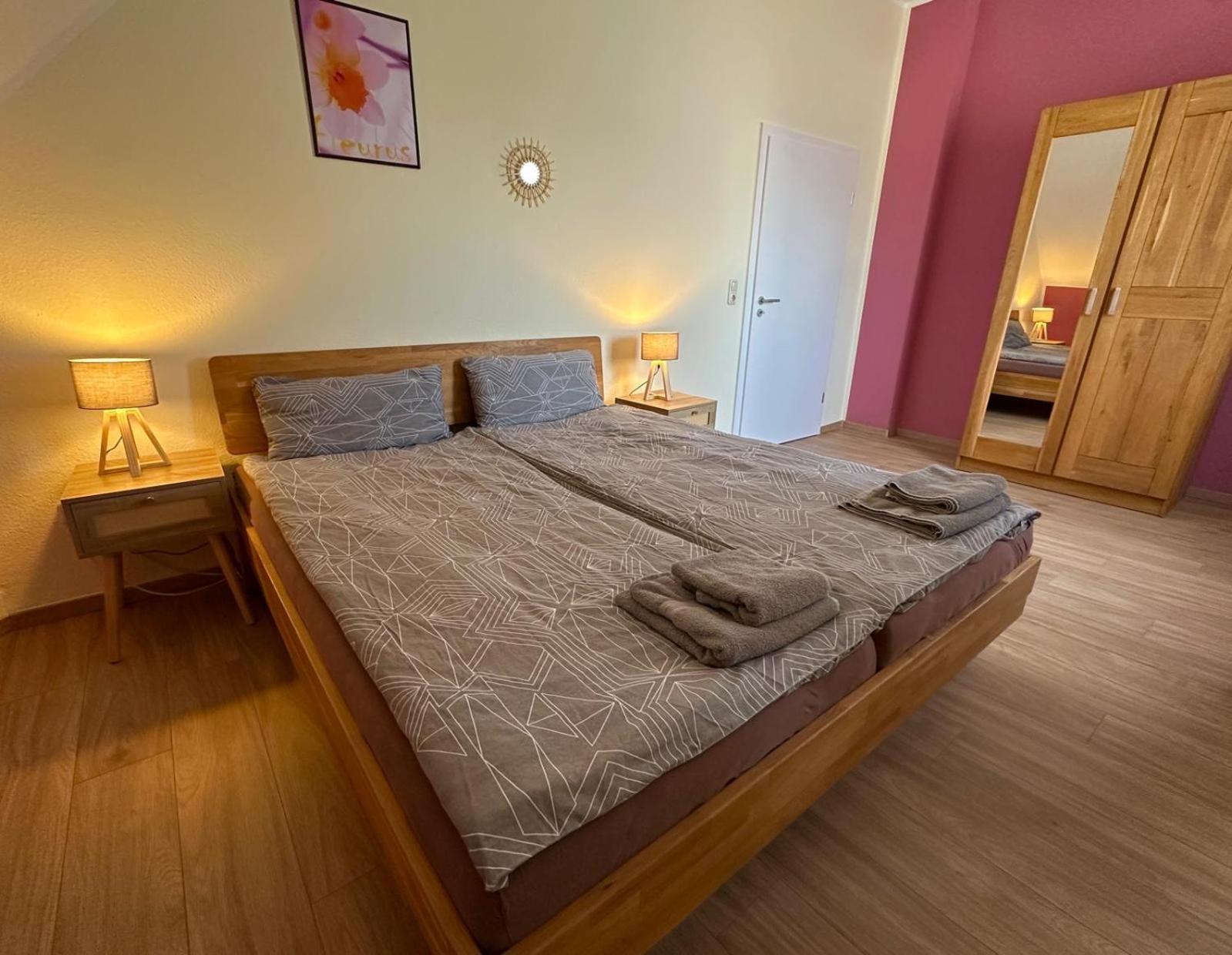 Ferienwohnung Aktriwo Zentral Im Herzen Bueckeburgs Exterior foto
